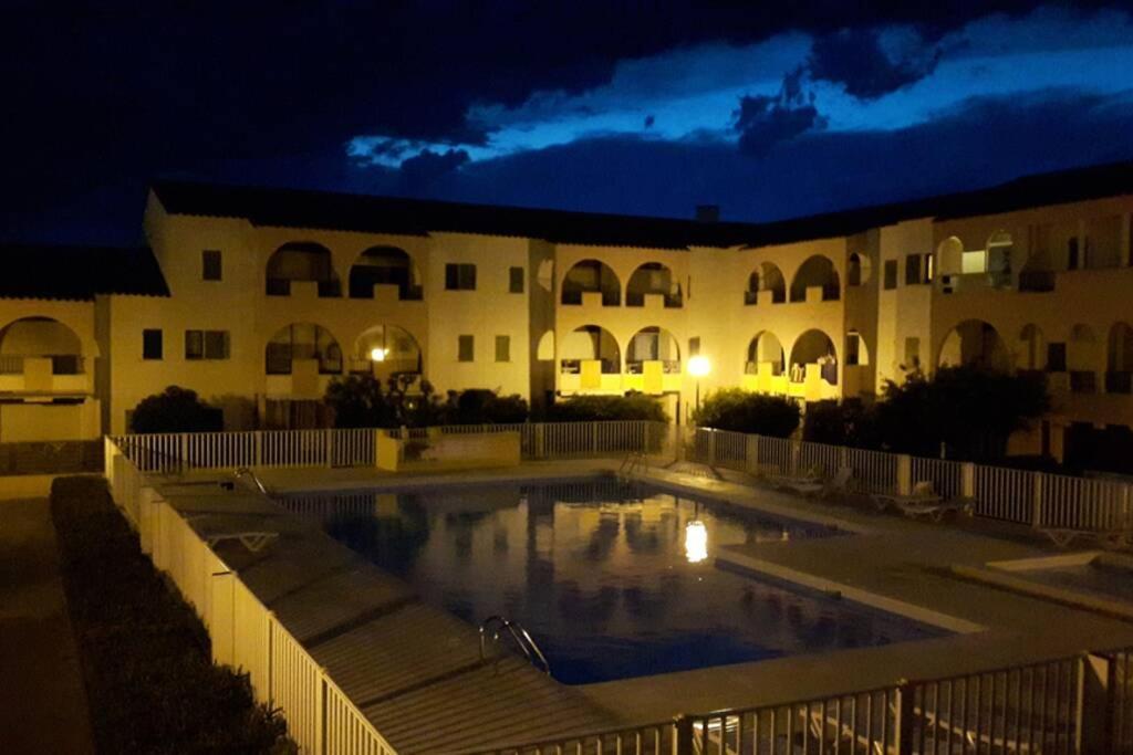 Luxueux studio mezzanine en résidence avec piscine au village Le Barcarès Exterior foto